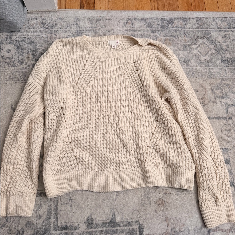 SO Women's Cream Crew Neck Sweater